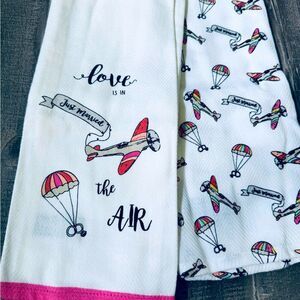 Just Married Love in the Air Airplane Hot Air Balloon Kitchen Dish Towels Set